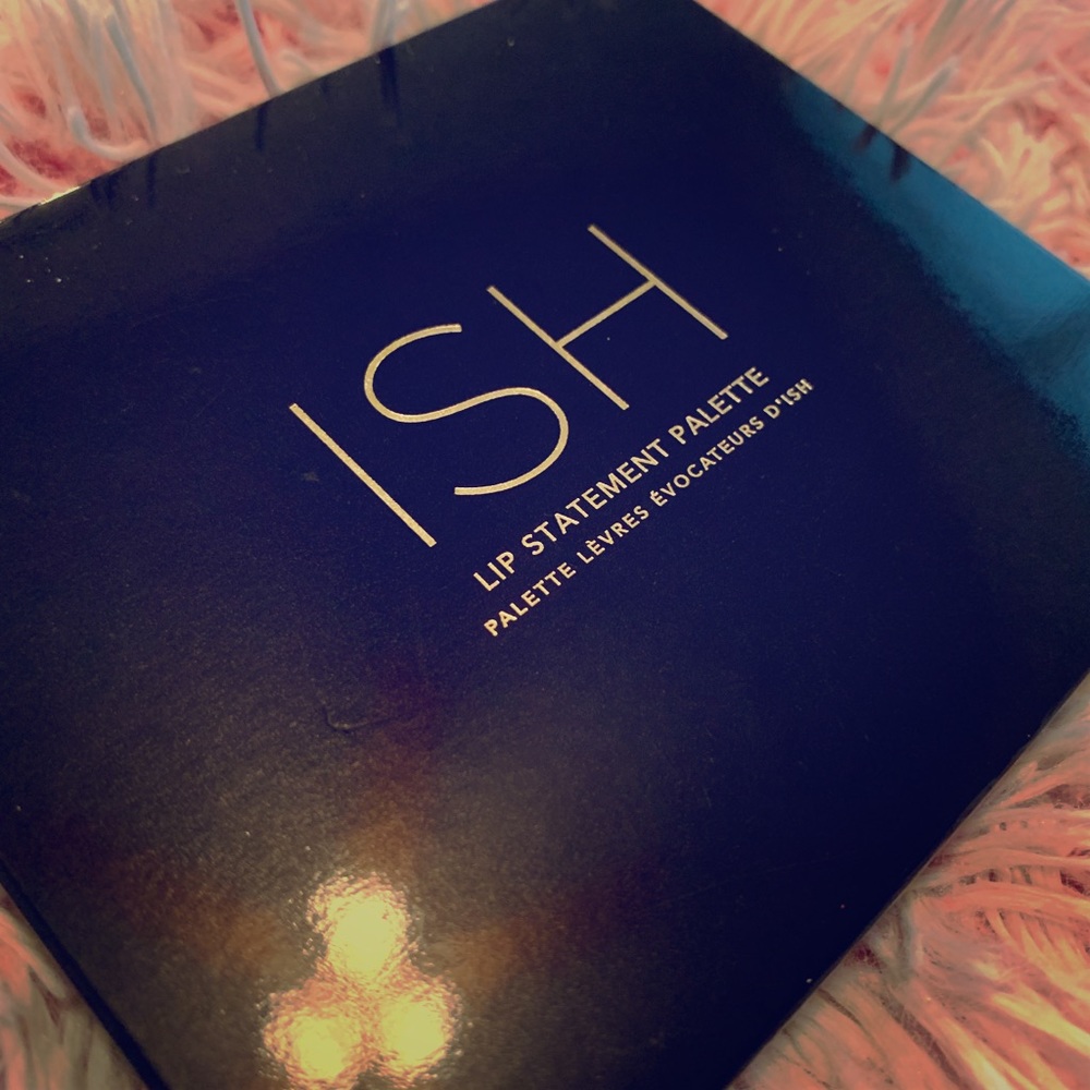 Ish Lip Pallet